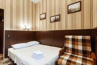 Гостевой дом Дом Романовых Санкт-Петербург Небольшой двухместный номер-1